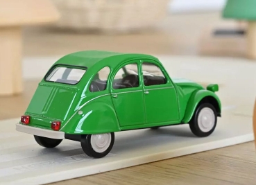 NOREV: Citroën 2CV6 Club 1979 vert bamboo (1:43)
