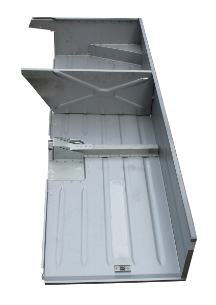 Innenkotflügel / Seitenteil hinten links komplett, AK400 / AK350