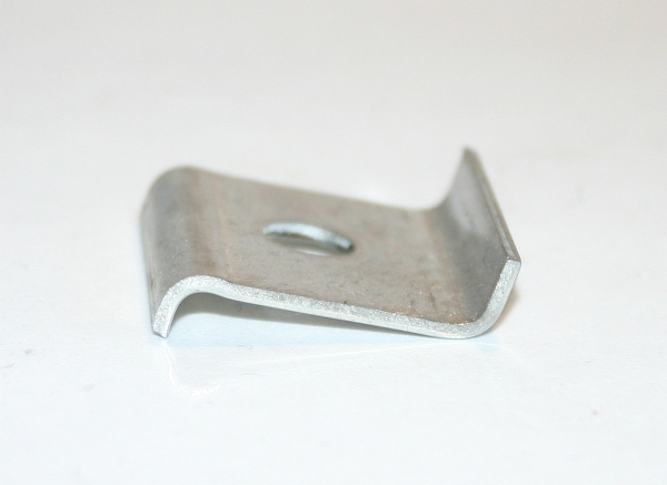 Auspuffhalteplatte -Edelstahl- v. Haltegummi/Endrohr lang, 2CV